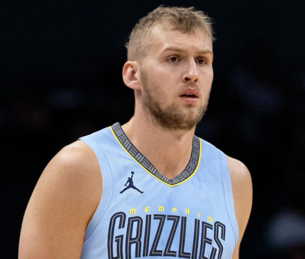 Grizzlies hoàn thành một dấu