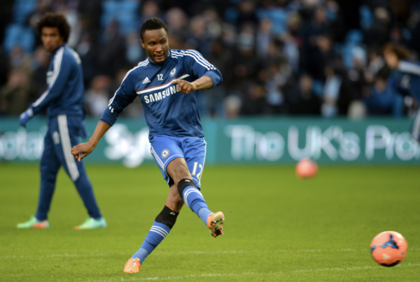 Mikel: Chelsea cần thủ môn h